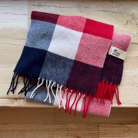 Gap Red White Blue Wool Blend Italian Plaid Scarf - Picture 1 of 6